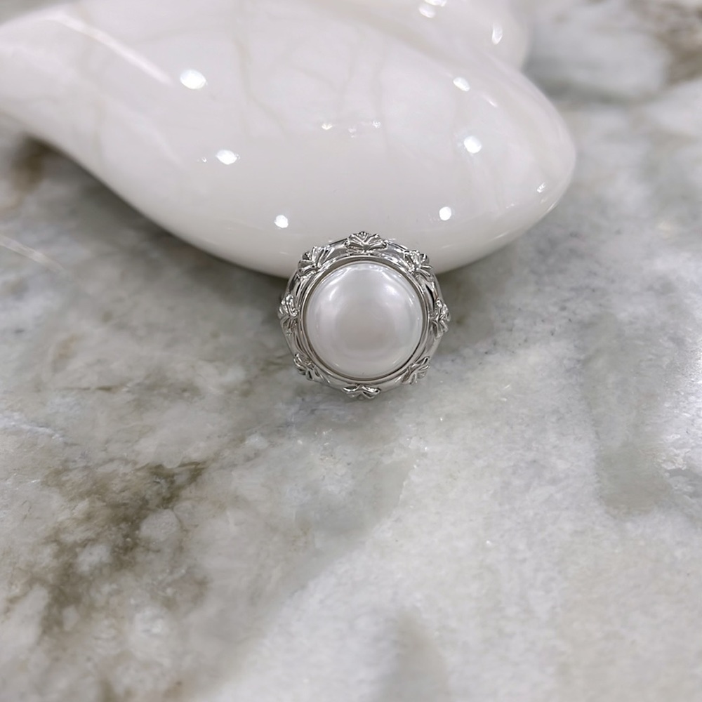 Sterling Silver White Button Pearl Ring Size 8